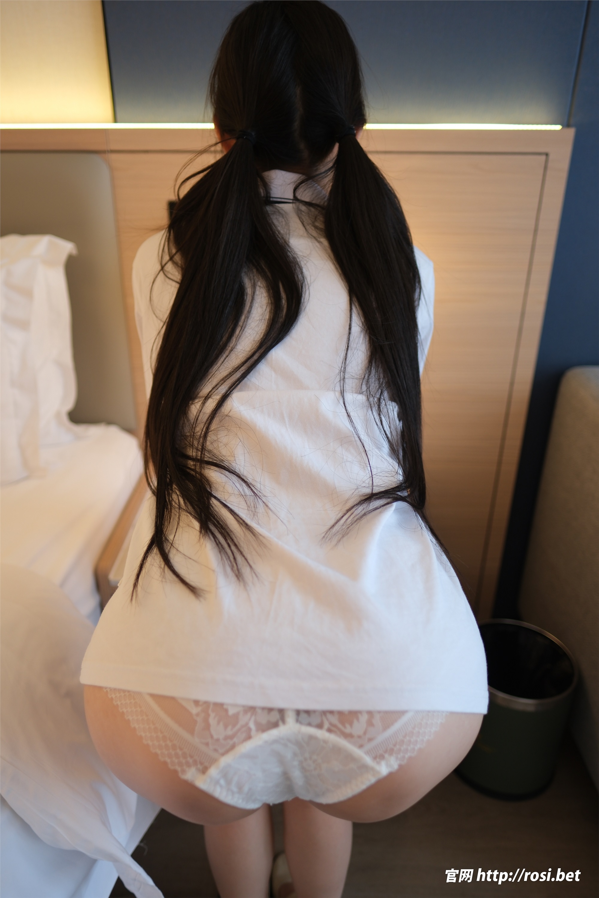 ROSI写真 2025.12.02 NO.5111